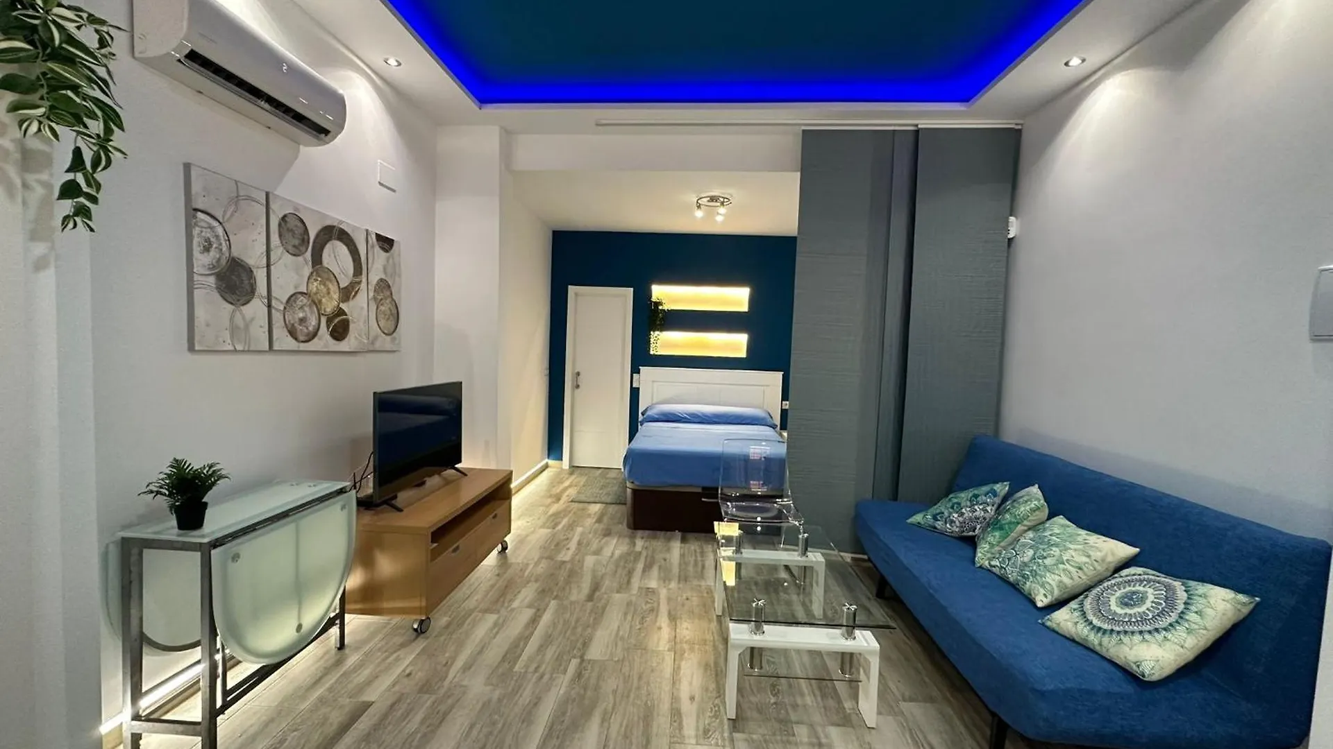 Loft Vialia Centro Apartment Malaga 0*,  Spain